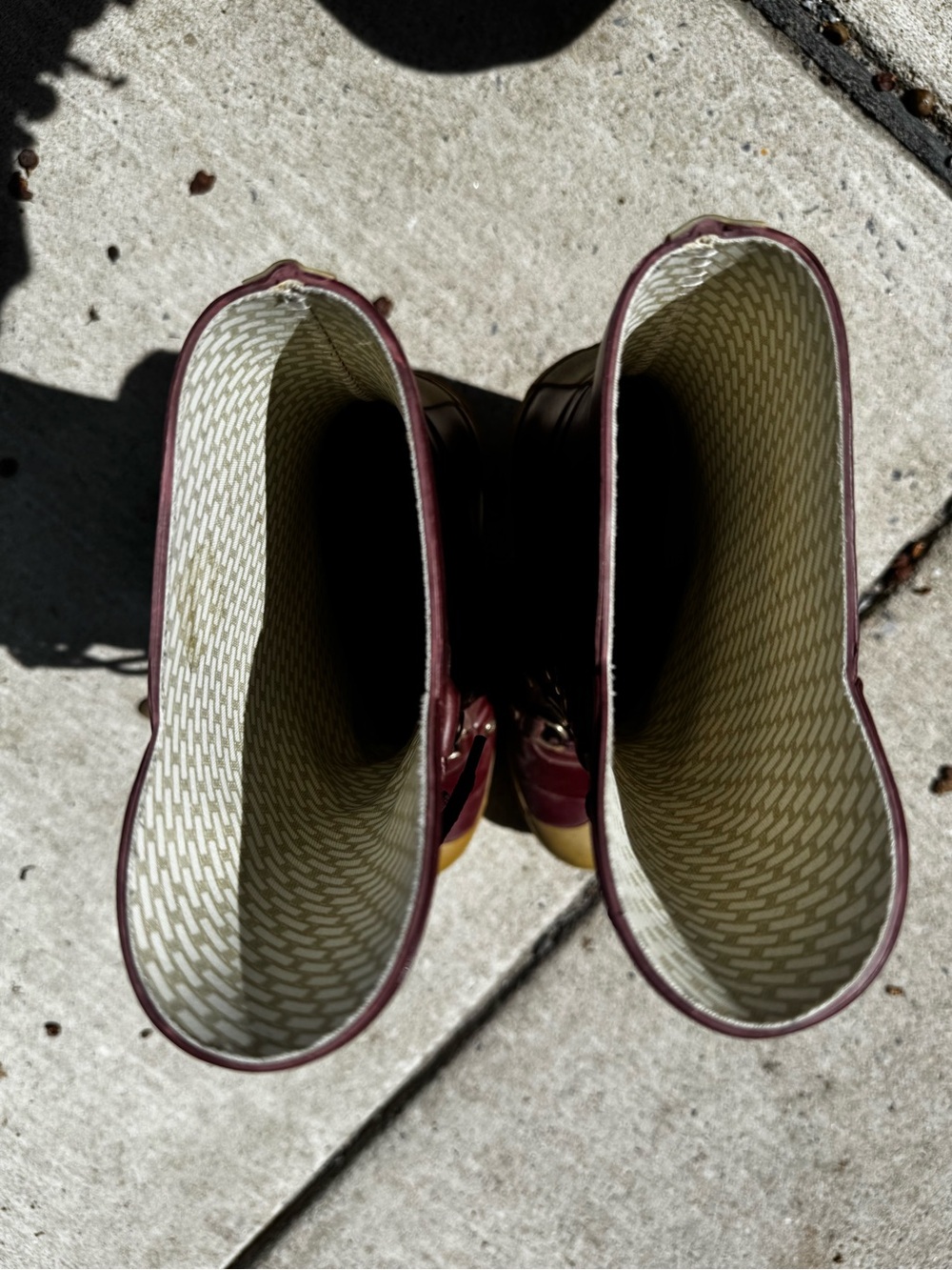 Vintage Hunter Burgundy and Mustard Lace-Up Platform Heeled Rain Boots - Picture 6 of 9